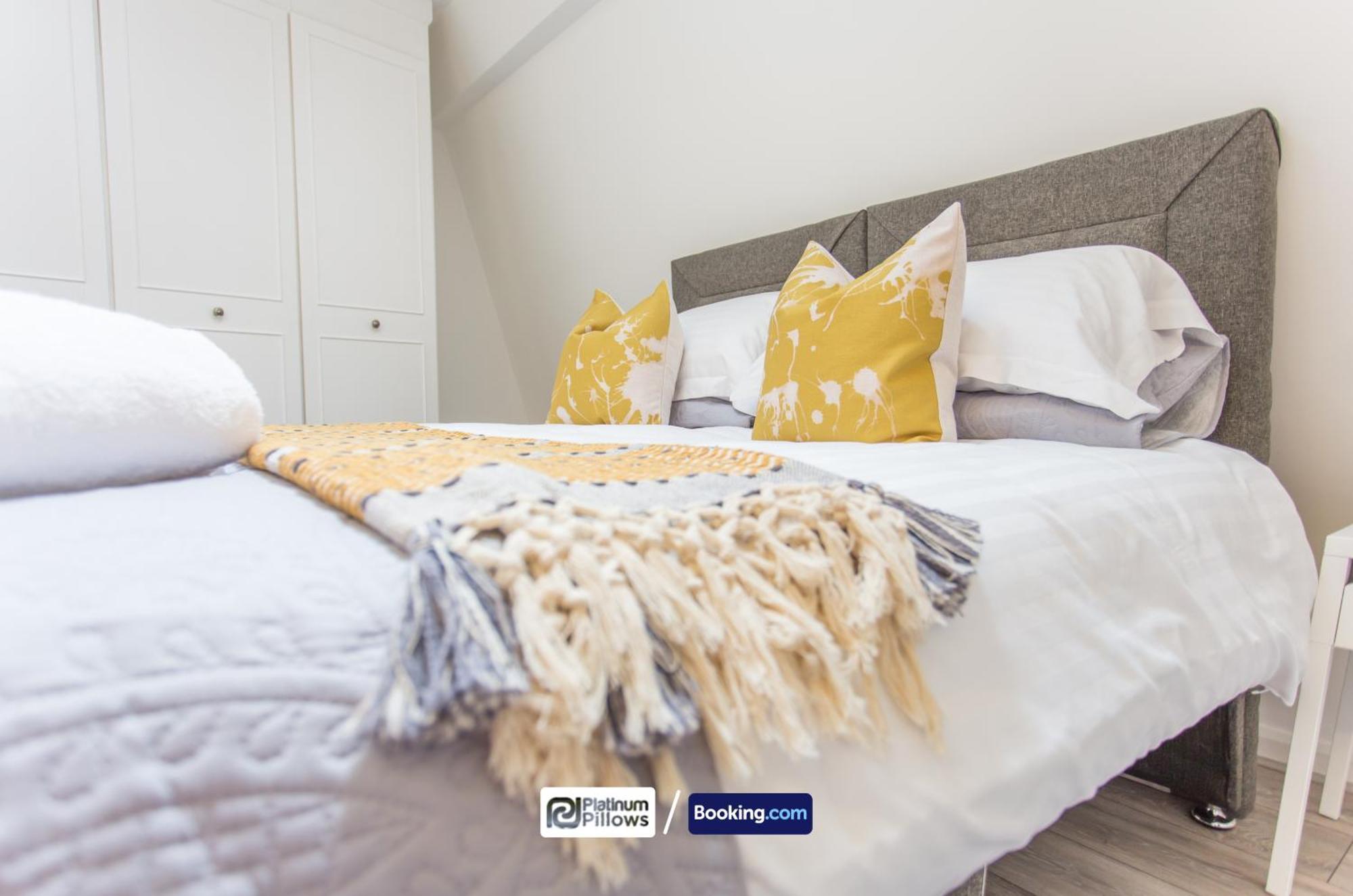 Oxford Apt Near Jr Hospital & Universities, Great Weekly & Long Stay Offers Exterior foto